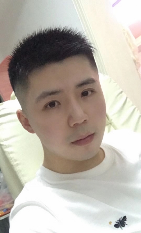 阿信的第一张照片--中山相亲服务中心