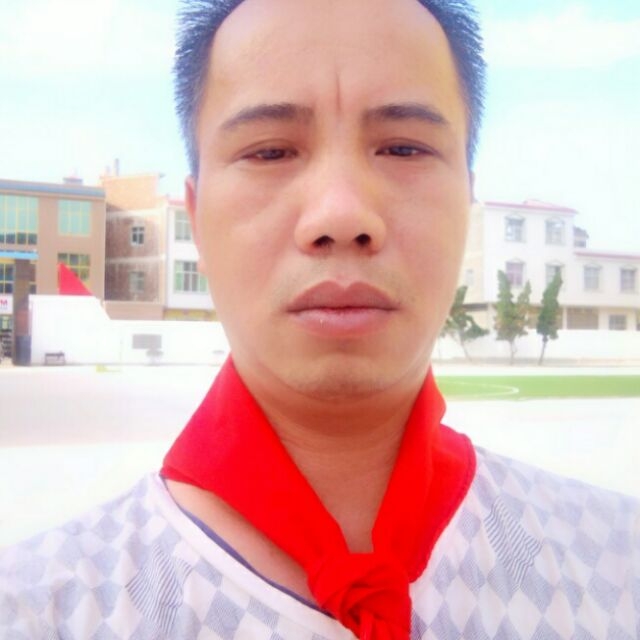留守男人的第一张照片--中山相亲服务中心