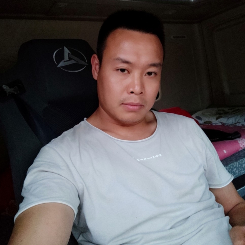 默默的第二张照片--中山相亲服务中心