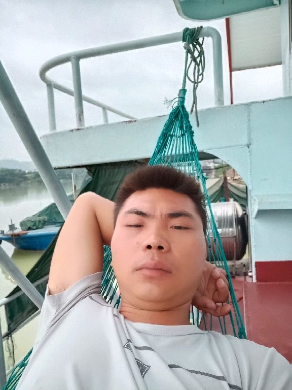 小哥哥的第一张照片--中山相亲服务中心