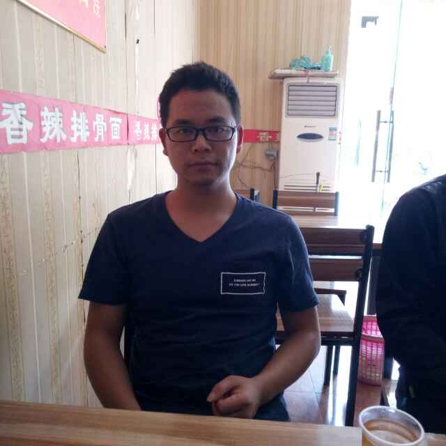 会哭的星星的第二张照片--中山相亲服务中心