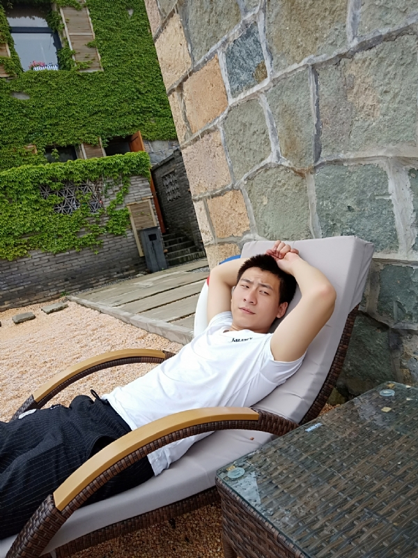 真心寻找另一半的第一张照片--中山相亲服务中心