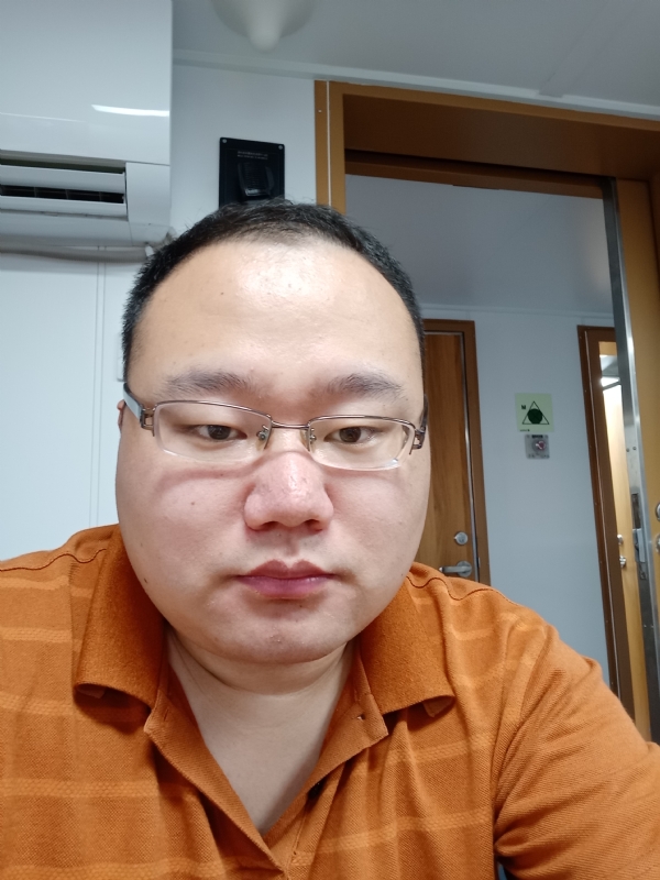 努力爱一次的第一张照片--中山相亲服务中心