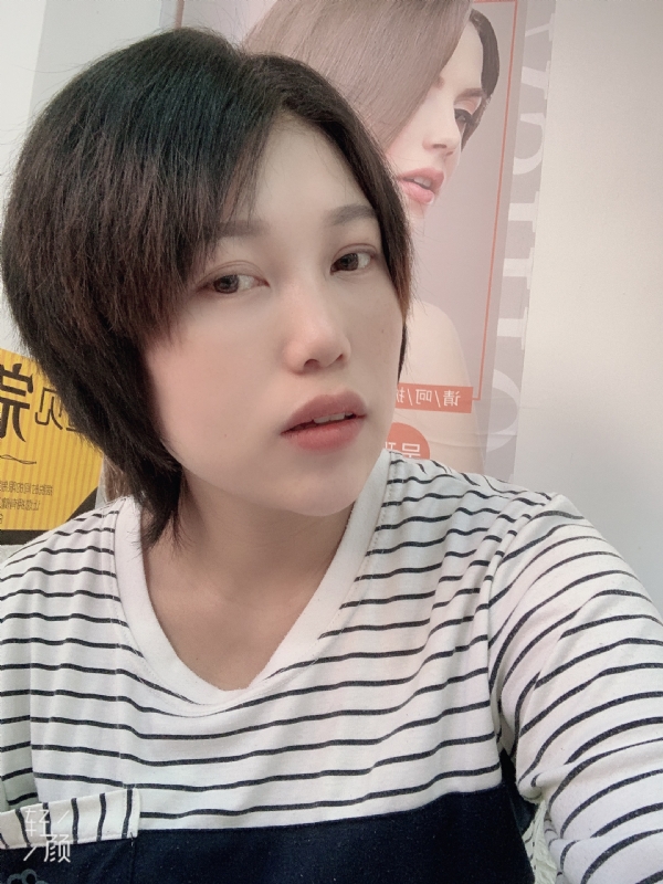 寻找爱情的第一张照片--中山相亲服务中心
