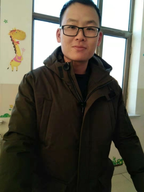 品上男人的第一张照片--中山相亲服务中心