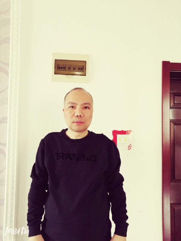 酒香四溢的第一张照片--中山相亲服务中心