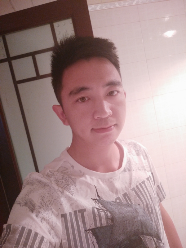 彭亮的第一张照片--中山相亲服务中心