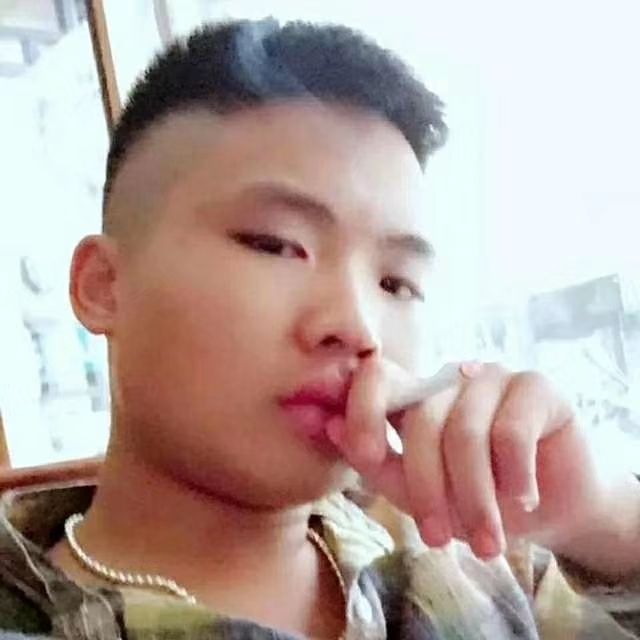 比比曾_的第一张照片--中山相亲服务中心