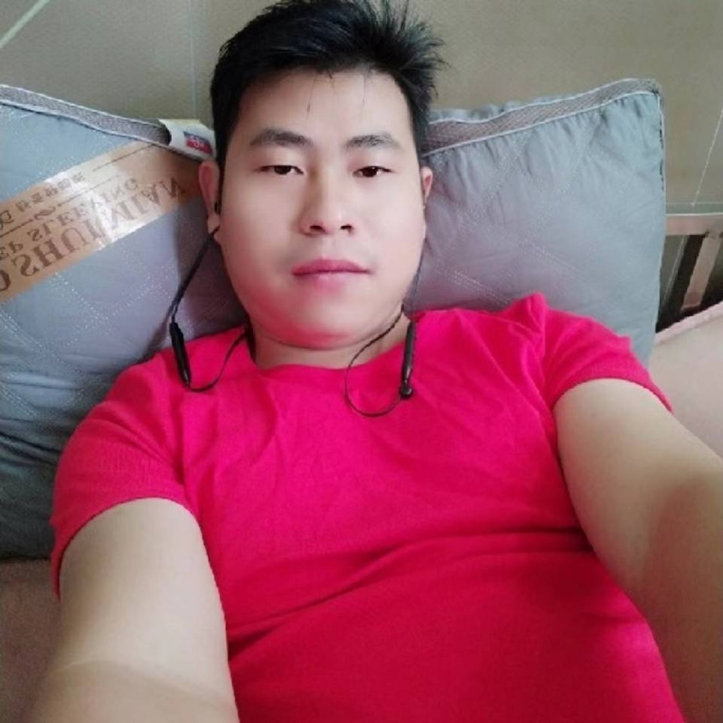 李强的第一张照片--中山相亲服务中心