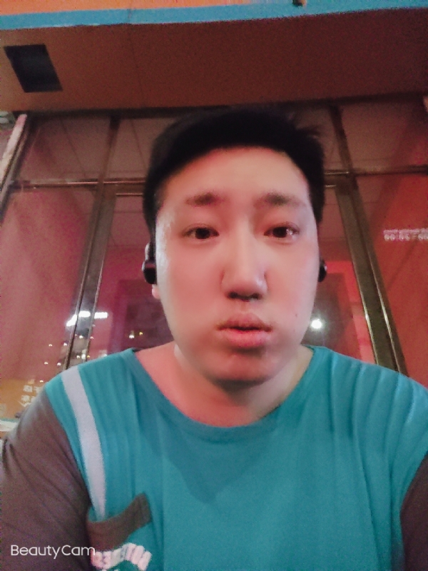 夜月星辰的第一张照片--中山相亲服务中心