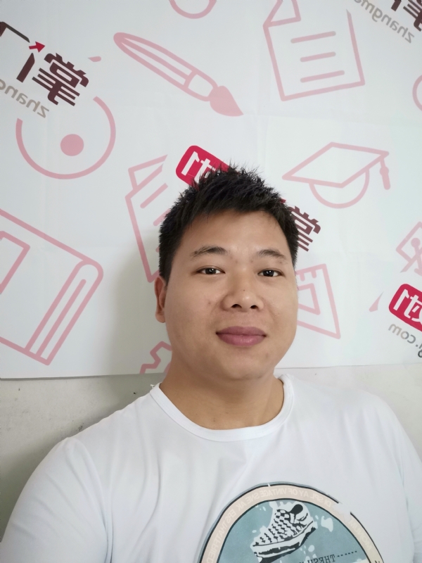 轻静地行走着的第一张照片--中山相亲服务中心