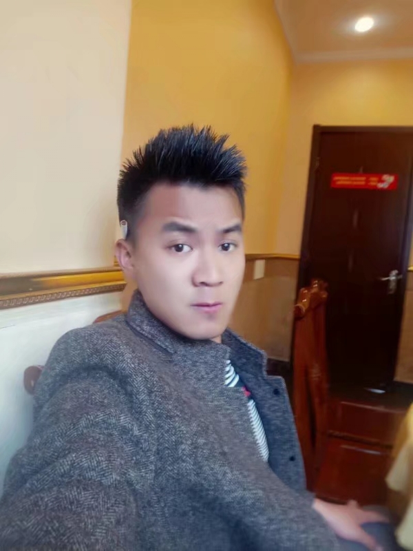 只为等你的第三张照片--中山相亲服务中心