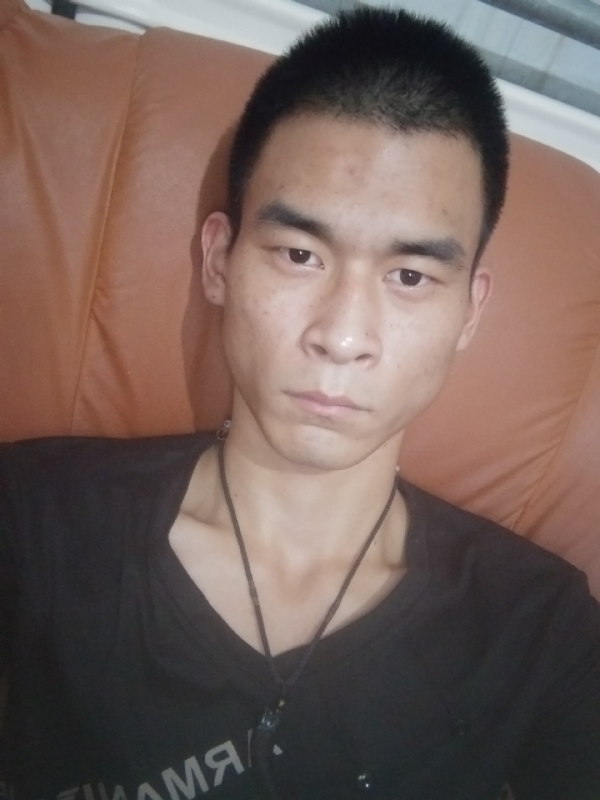 单身狗一枚的第三张照片--中山相亲服务中心