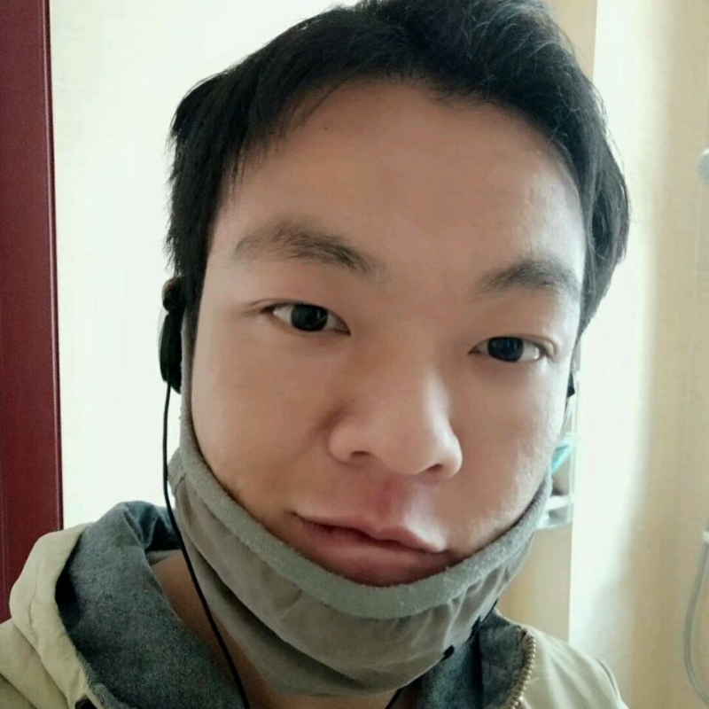 泡沫哭泣的第一张照片--中山相亲服务中心