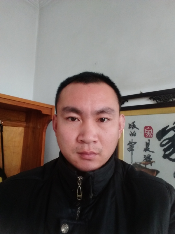 一江春水的第三张照片--中山相亲服务中心