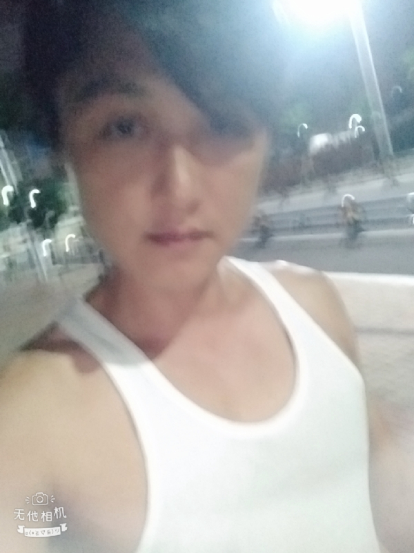 弟弟的第一张照片--中山相亲服务中心
