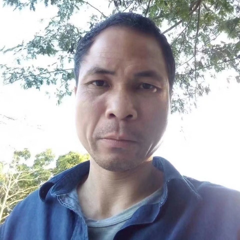 老钟的第一张照片--中山相亲服务中心
