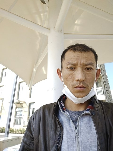 孤狼的第一张照片--中山相亲服务中心