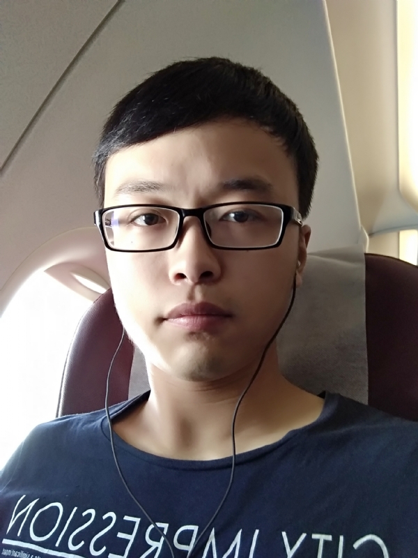 在水一方的第二张照片--中山相亲服务中心