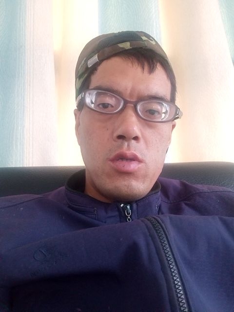 等待有缘人的第三张照片--中山相亲服务中心