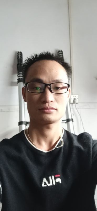 蔡先生的第一张照片--中山相亲服务中心