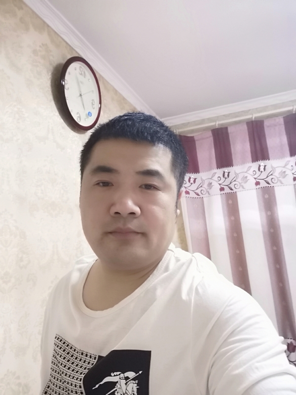 爱你的眼睛的第一张照片--中山相亲服务中心
