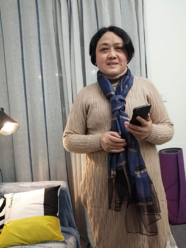 荣荣的第一张照片--中山相亲服务中心