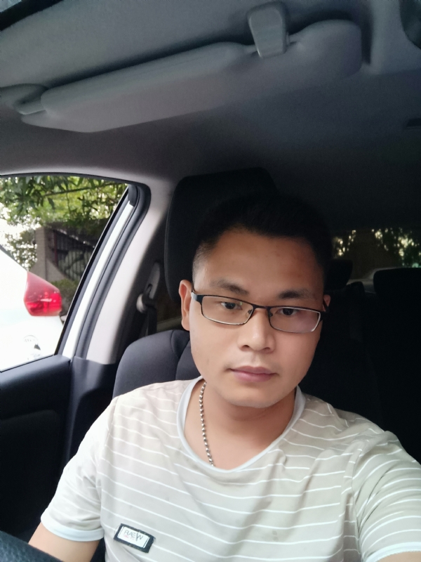 水明的第二张照片--中山相亲服务中心