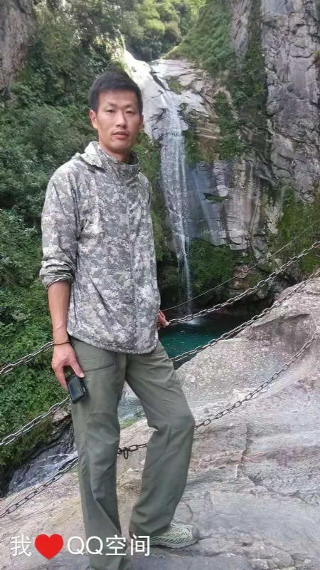 陌颜的第一张照片--中山相亲服务中心