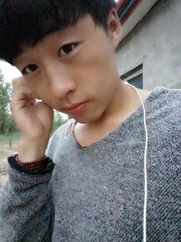 小胡的第一张照片--中山相亲服务中心