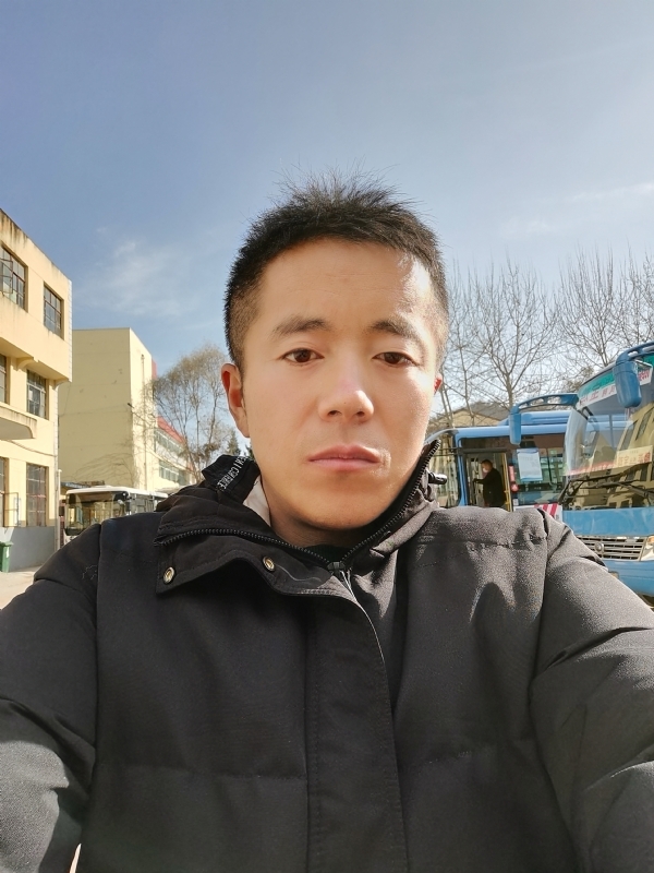孤独的云的第三张照片--中山相亲服务中心
