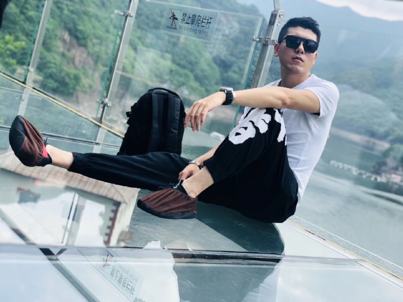 庄周梦蝶的第一张照片--中山相亲服务中心