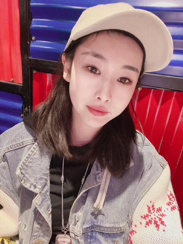 玲珑的第一张照片--中山相亲服务中心