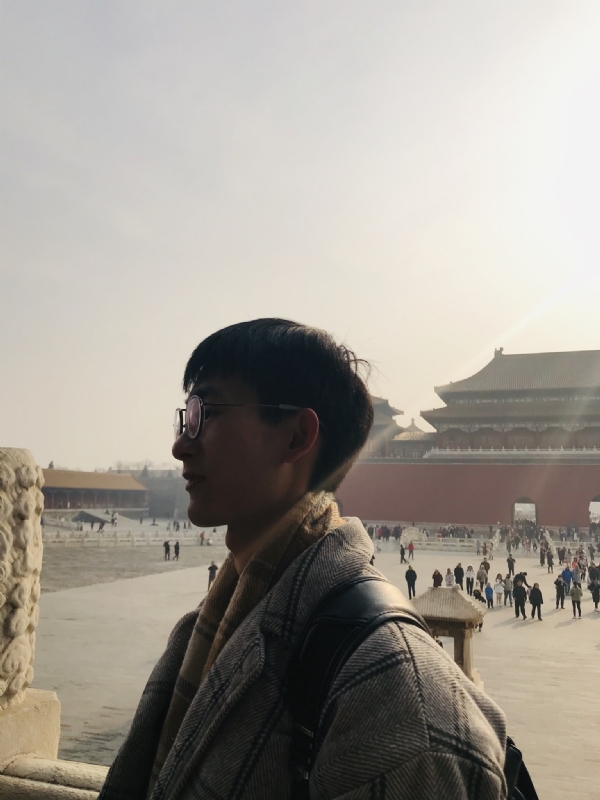 夏侯醉平的第二张照片--中山相亲服务中心