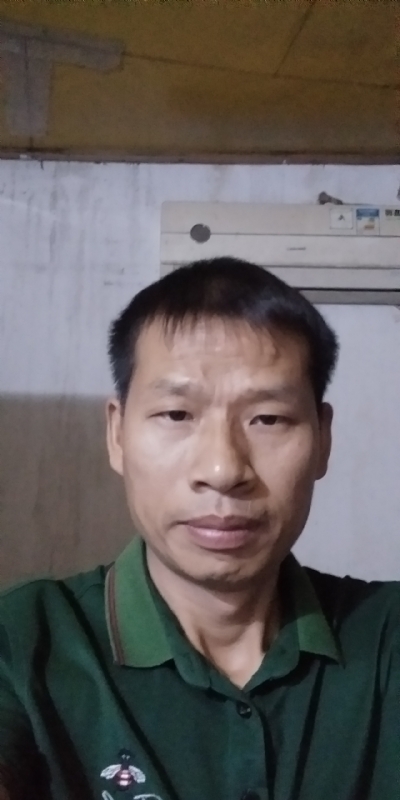 执着跋涉的第二张照片--中山相亲服务中心