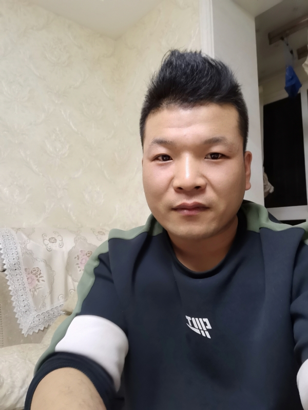 小猪猪的第一张照片--中山相亲服务中心