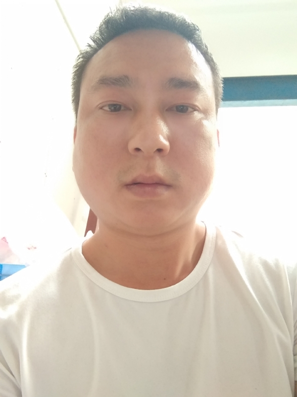 大叔的第一张照片--中山相亲服务中心