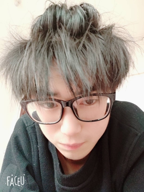 究极的第一张照片--中山相亲服务中心