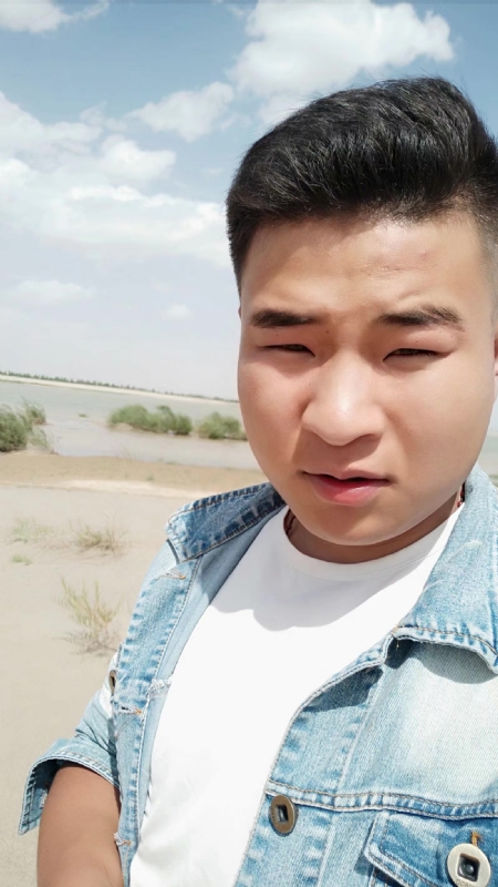王强的第一张照片--中山相亲服务中心