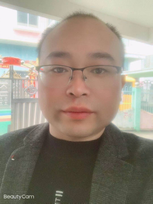 海阔凭鱼跃的第一张照片--中山相亲服务中心