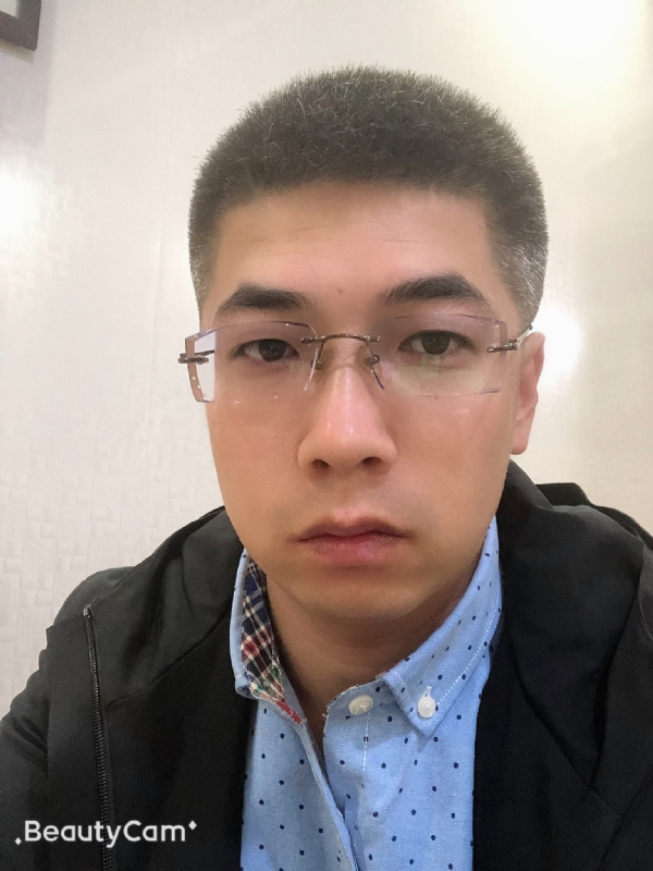 情伤的第一张照片--中山相亲服务中心