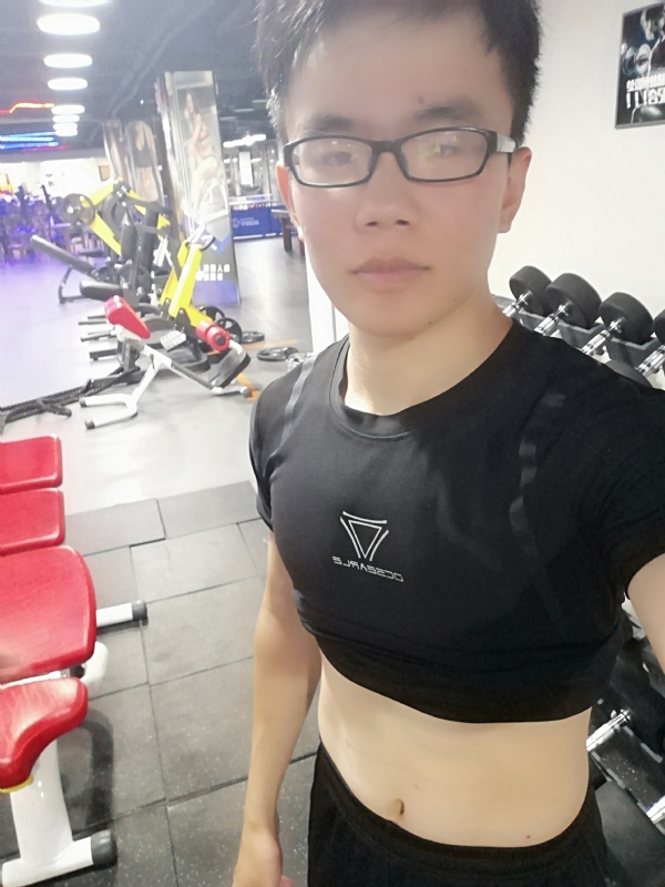 石榴裙下的第一张照片--中山相亲服务中心