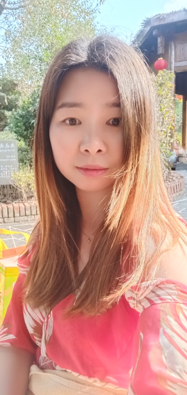 赫赫的第一张照片--中山相亲服务中心