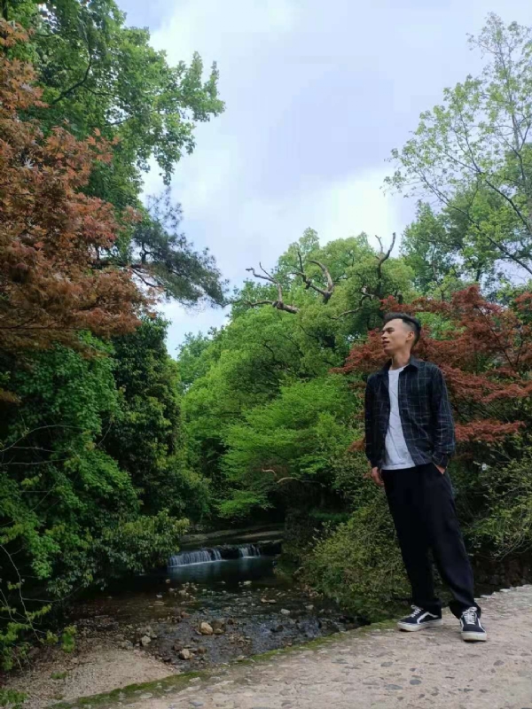 小白的第一张照片--中山相亲服务中心