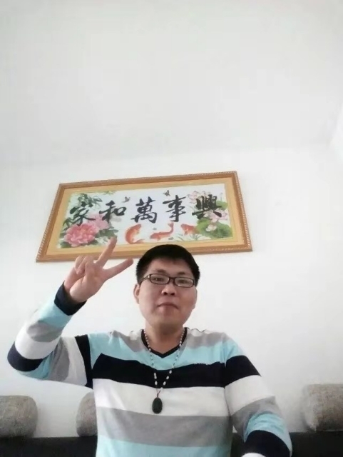 快乐就好的第一张照片--中山相亲服务中心