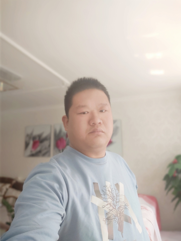 别无选择的第一张照片--中山相亲服务中心