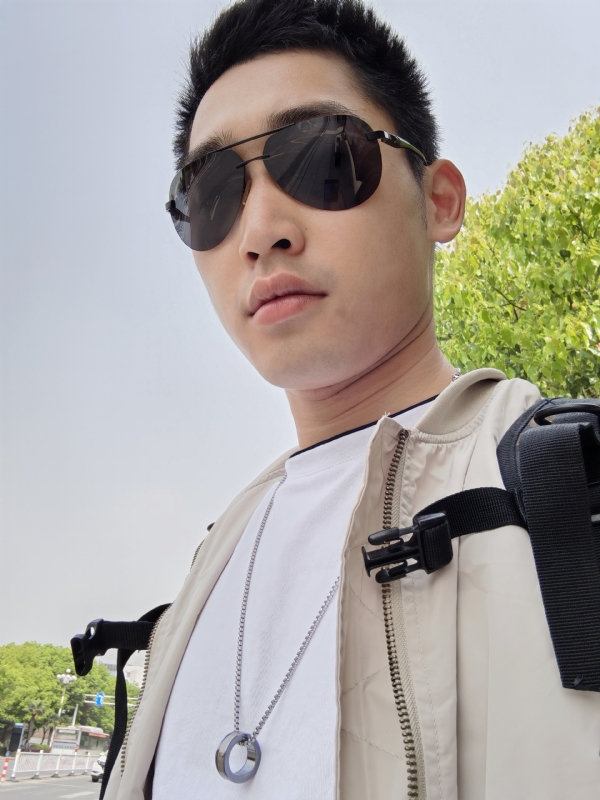 残花落陌,的第一张照片--中山相亲服务中心