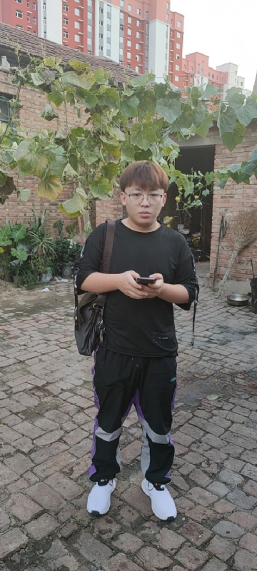 辛禹的第二张照片--中山相亲服务中心