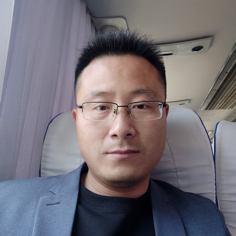 桑业挺的第一张照片--中山相亲服务中心