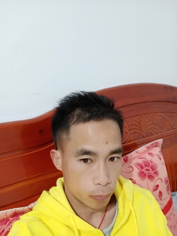 小biu崽的第一张照片--中山相亲服务中心